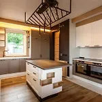 Hillmax Residence