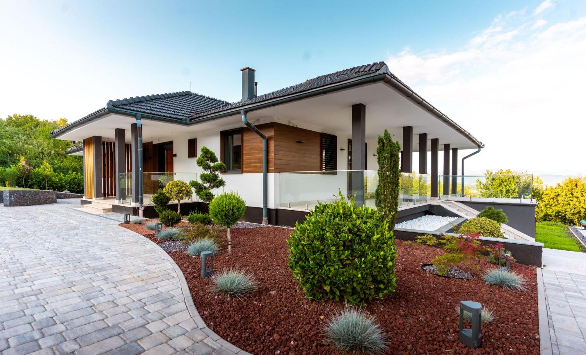 Hillmax Villa *